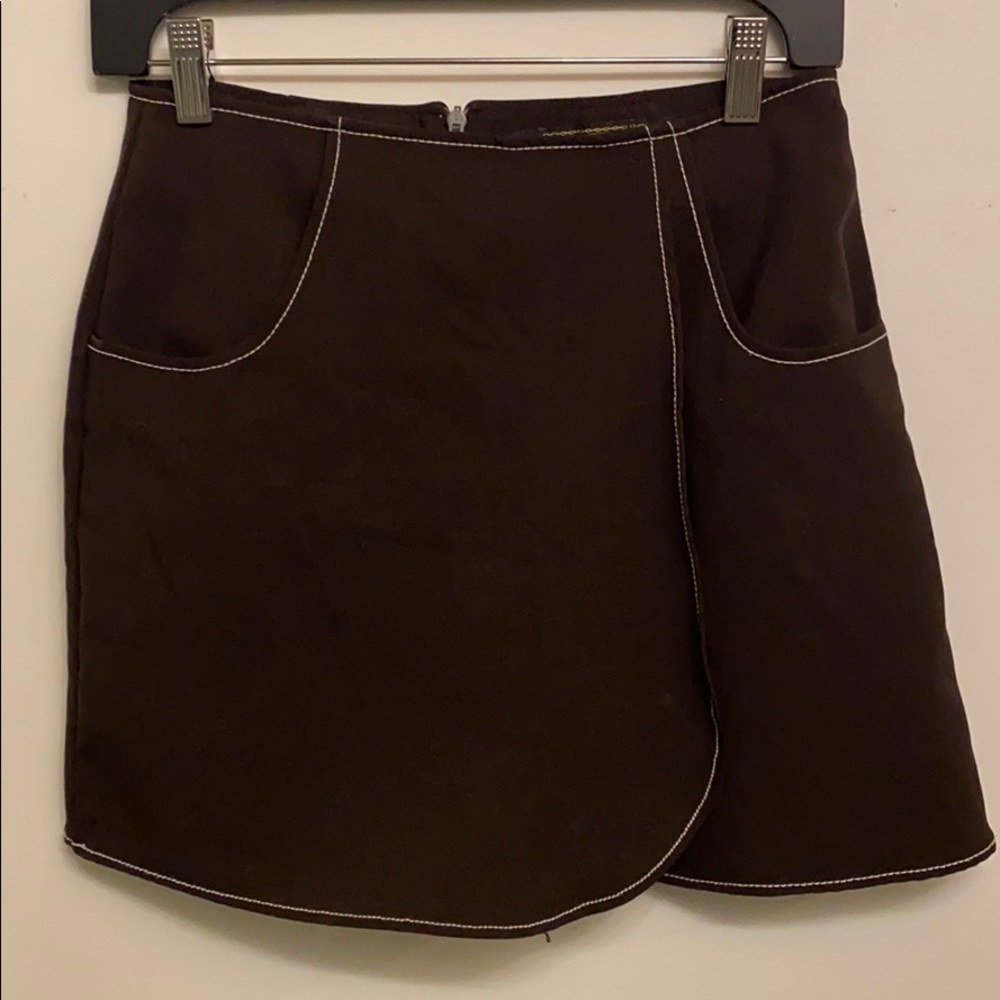 express brown skort with white stitching